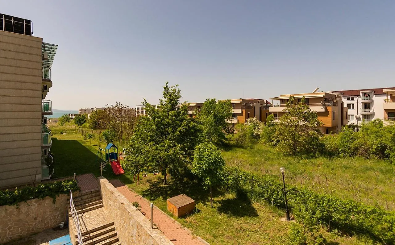 Speedrentacar Apartment Burgas 0*,
